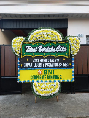 Papan Bunga Duka di Mawali