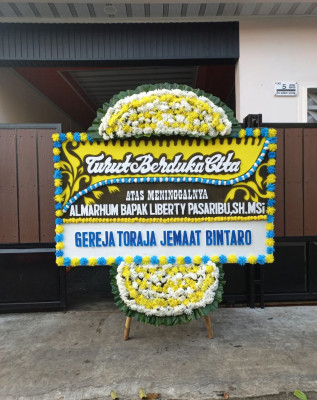 Papan Bunga Duka di Mawali